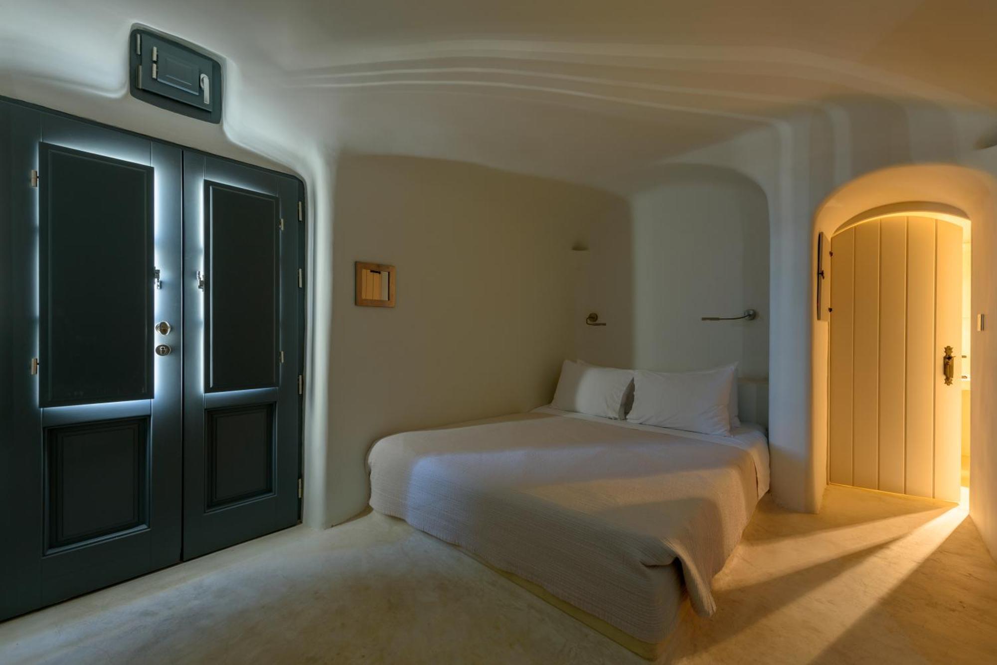 Kapari Natural Resort Imerovigli  Pokoj fotografie