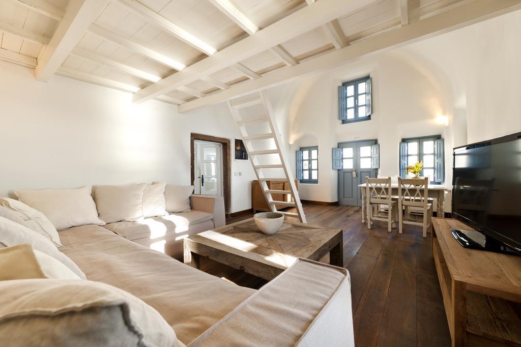 Kapari Natural Resort Imerovigli  Pokoj fotografie